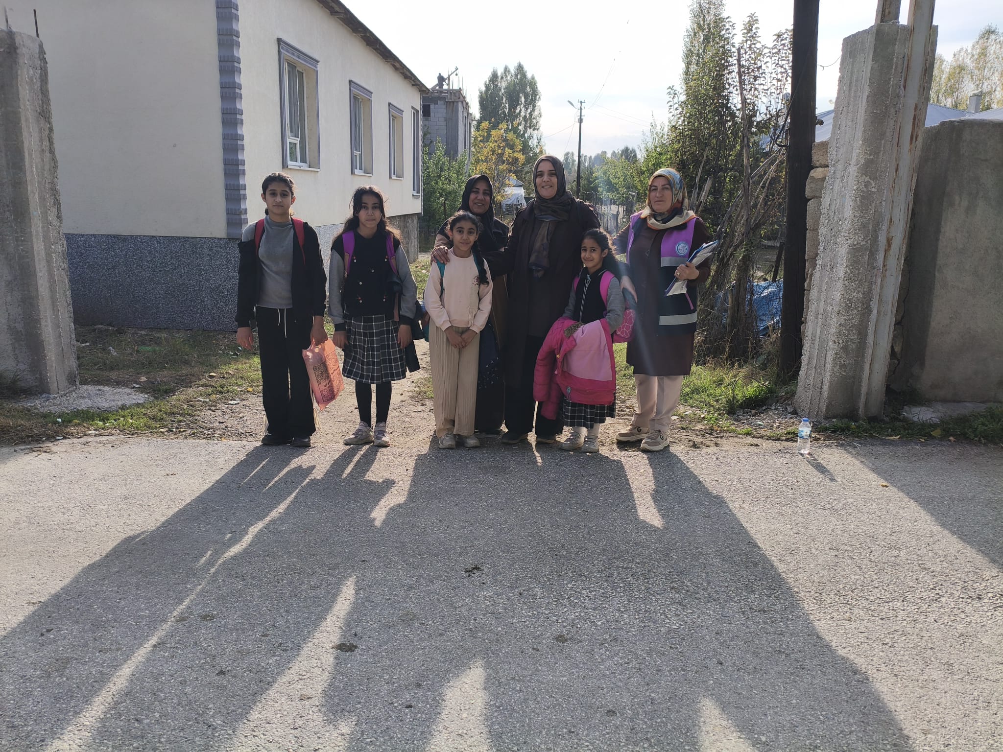 Erciş Belediyesi Kadın Politikaları Müdürlüğü Yeşilova Mahallesi’nde Kadınlarla Buluştu